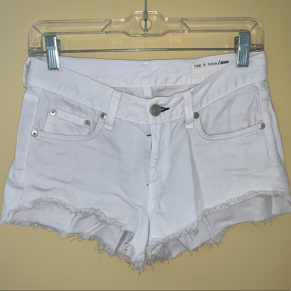 Rage and bone white jean shorts size 25 - Picture 1 of 2